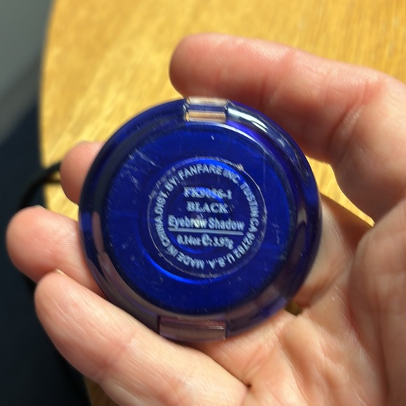 Amuse cosmetics eyebrow shadow in black NEW - Picture 2 of 3